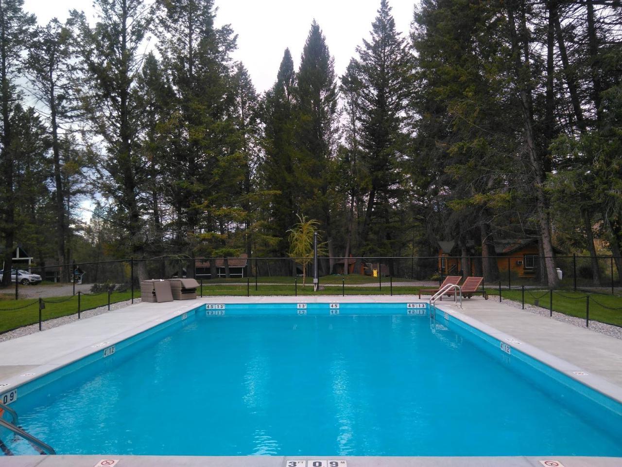 Fairmont Mountain Bungalows Fairmont Hot Springs Εξωτερικό φωτογραφία