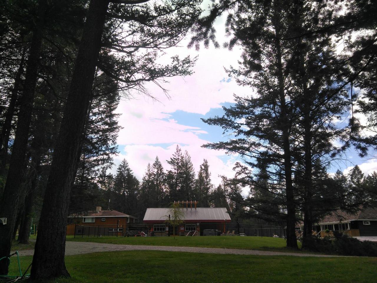 Fairmont Mountain Bungalows Fairmont Hot Springs Εξωτερικό φωτογραφία