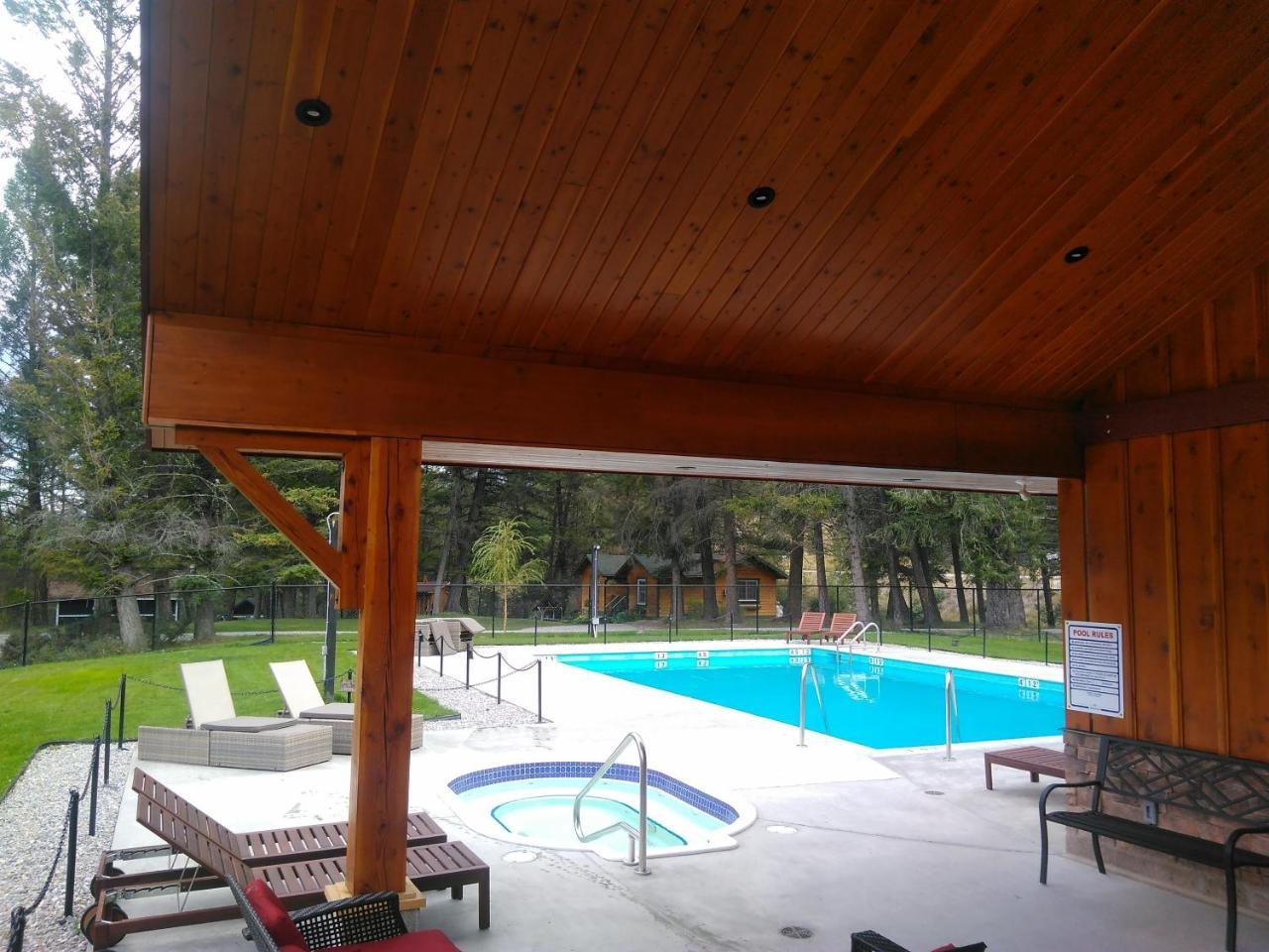 Fairmont Mountain Bungalows Fairmont Hot Springs Εξωτερικό φωτογραφία